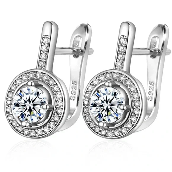 GOLD STUD 925 STERLING SILVER DIAMOND EARRINGS, WONDERFUL EARRINGS, WOW EARRINGS - Picture 1 of 4